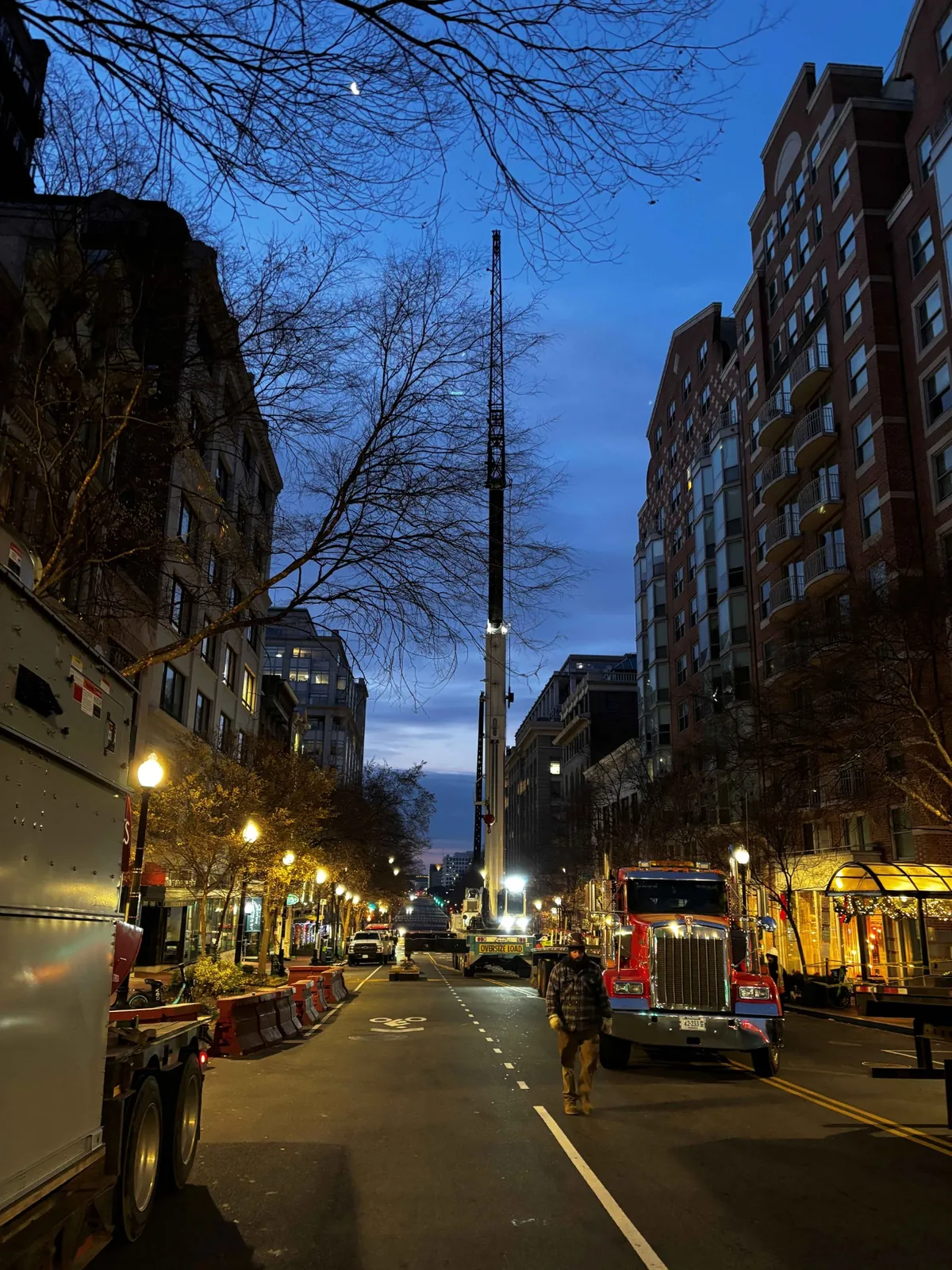 crane-night-city-jobsite-1200